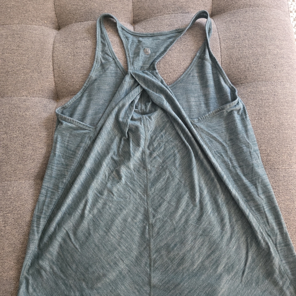 Lululemon Bundle - Picture 6 of 8